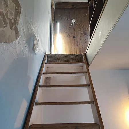 1935 Apartman